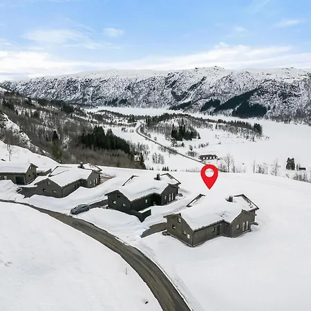 Сasa de vacaciones 4 Bedroom Awesome In