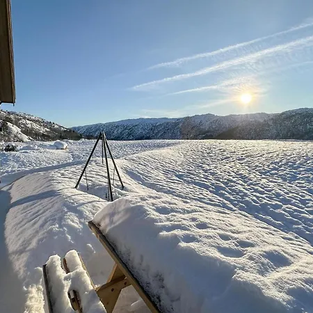 4 Bedroom Awesome In * Aseral