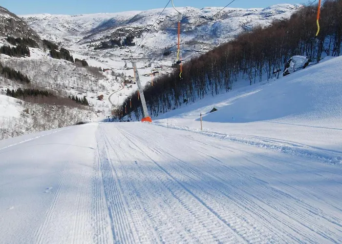 4 Bedroom Awesome In